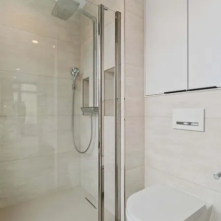 Luxury Downtown With Modern Amenities アパート