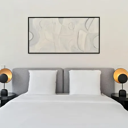Apartamento Luxury Downtown With Modern Amenities